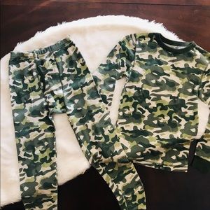 Two Piece Boy’s Camo Thermal Set